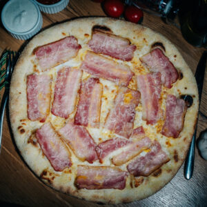 PIZZA CARBONARA