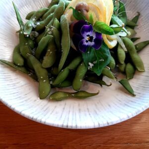 Salata edamame